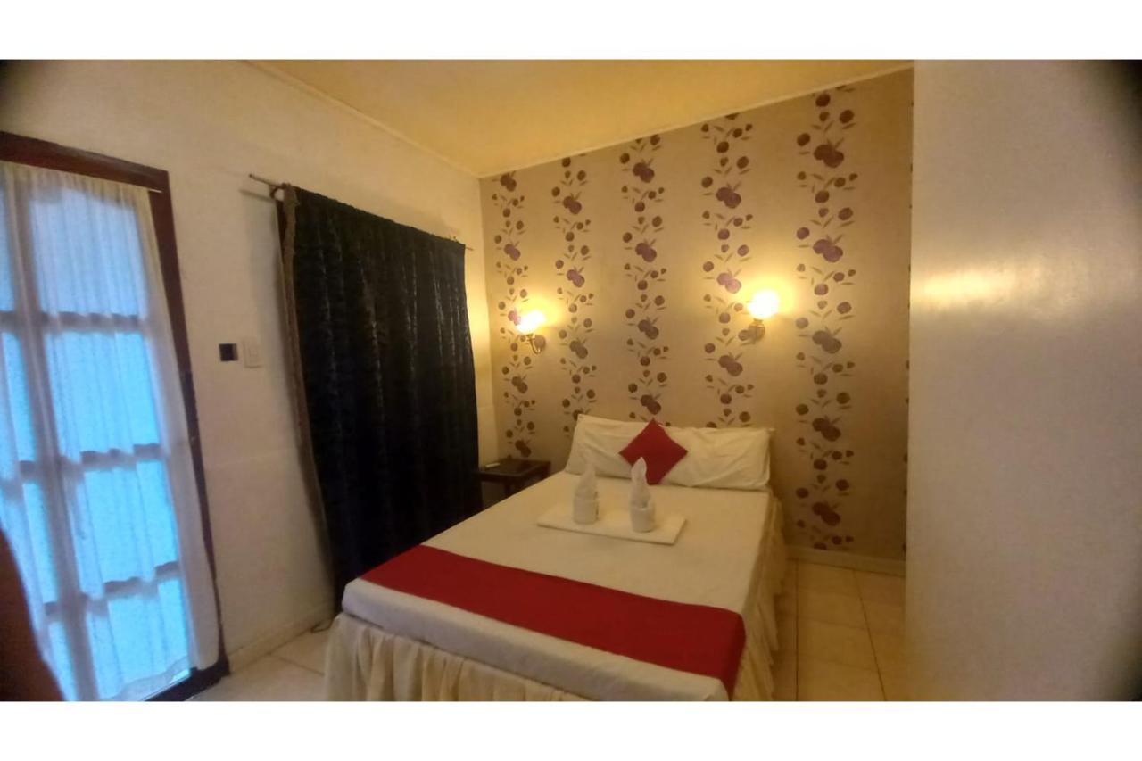 Oyo 934 Bea'S Garden Inn Tiniguiban Εξωτερικό φωτογραφία